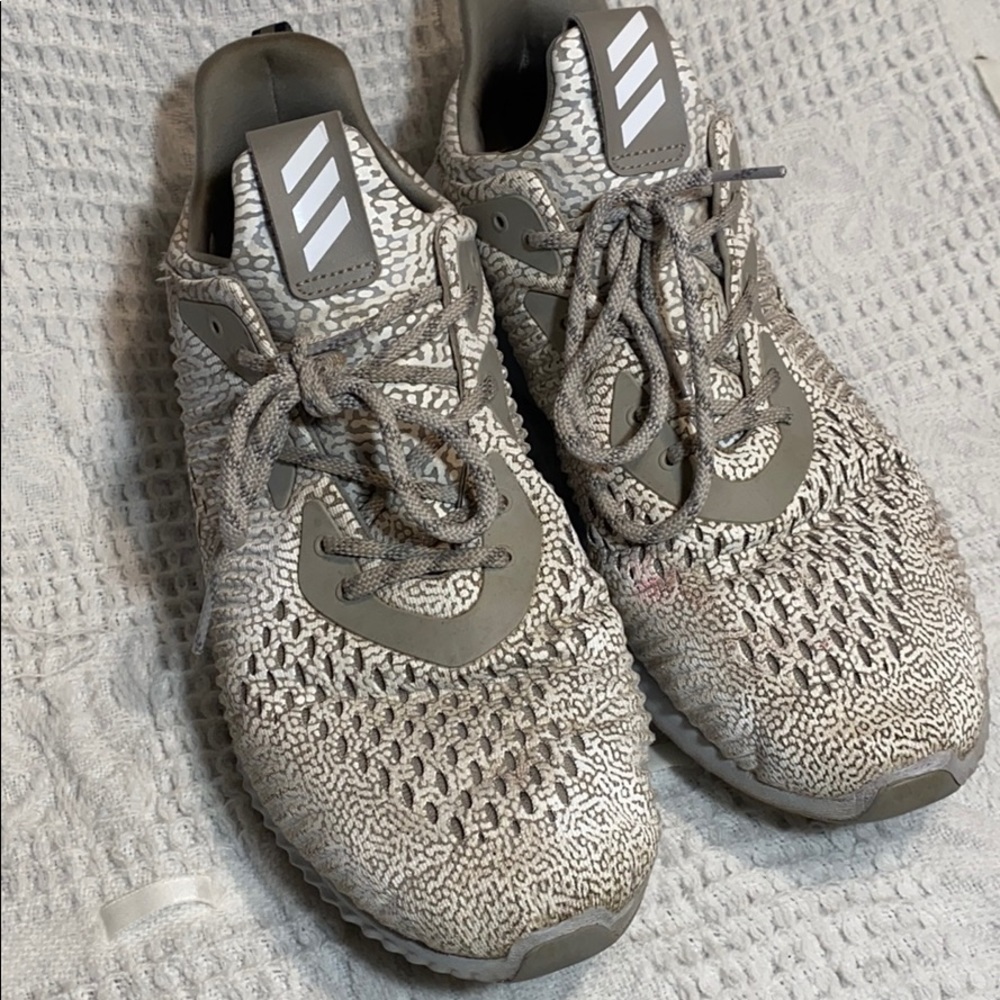 Adidas alpha bounce men’s size 12